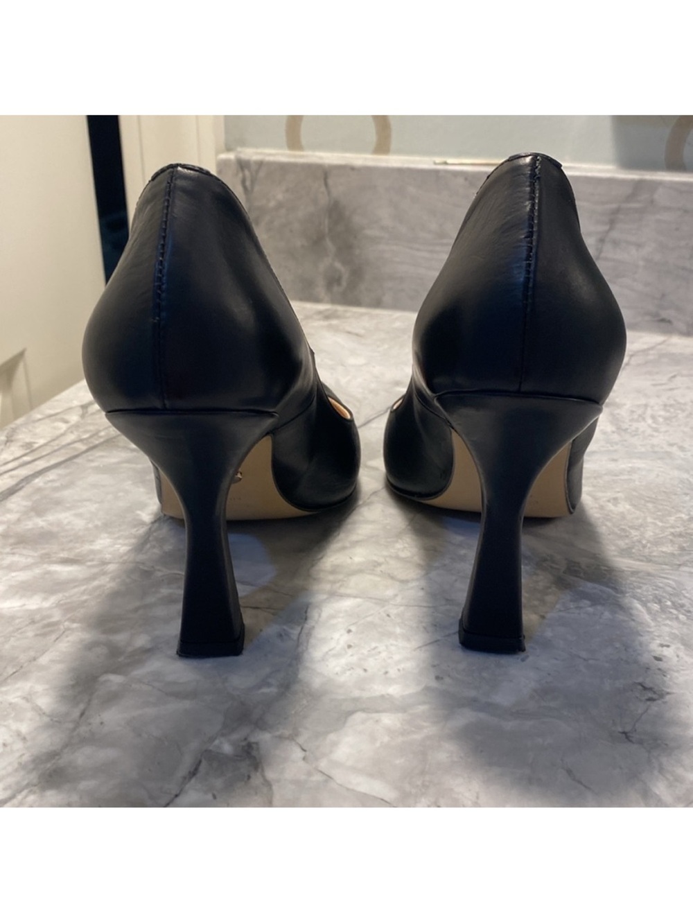 Beau Soles Black Pointed-Toe Women's High Heels - Picture 4 of 7